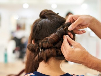 Hair Salon in Busy Western Brisbane Shopping Centre Business For Sale #5167BH2
